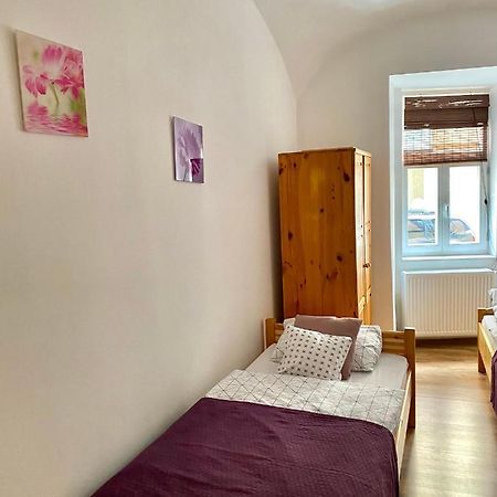 Grande Familia Apartman Apartment Eger Ngoại thất bức ảnh